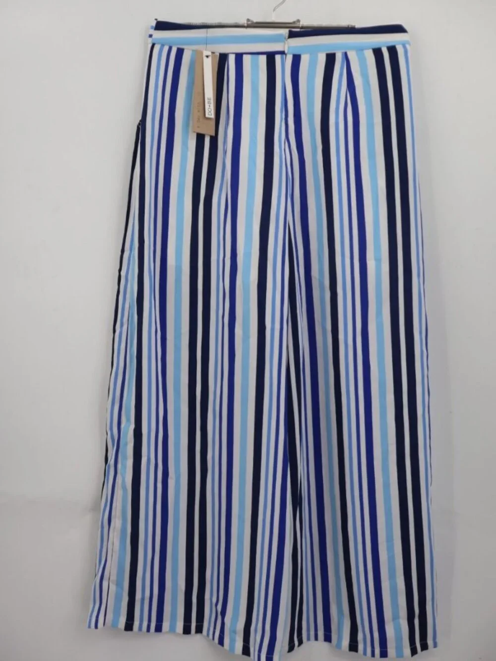 Do+Be Blue White Stripe Wide Leg Crop Pants NWT Nordstrom Size M